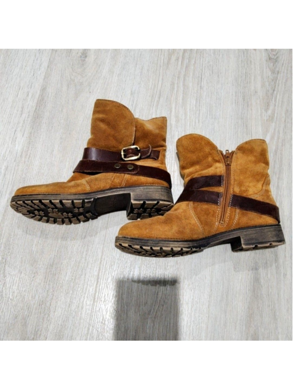 Biker Boots Womens 7 Brown Suede Faux Fur Lined Ankle Zip Buckle Winter Casual - Picture 7 of 9